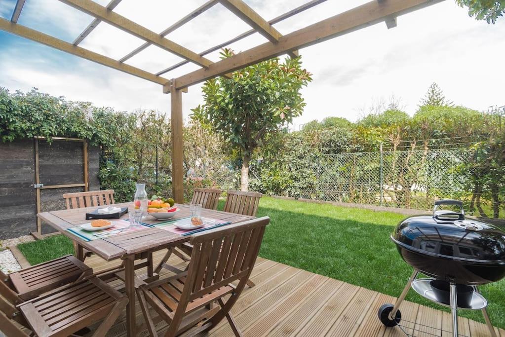 Apartment & Garden In Carcavelos